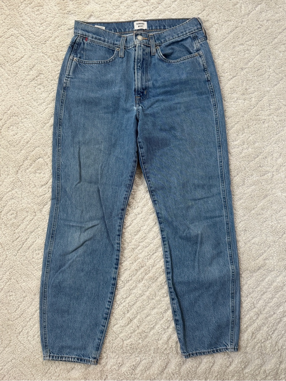 Aritzia Sunday Best Straight Leg Denim, 28 - Picture 3 of 9